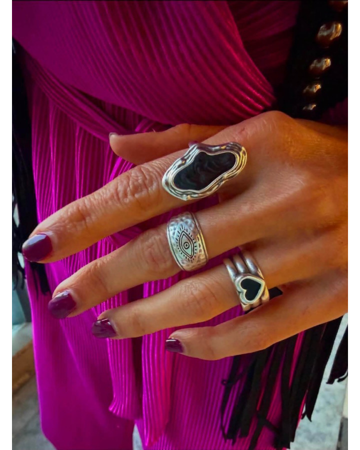 BLACK ROCK RINGS