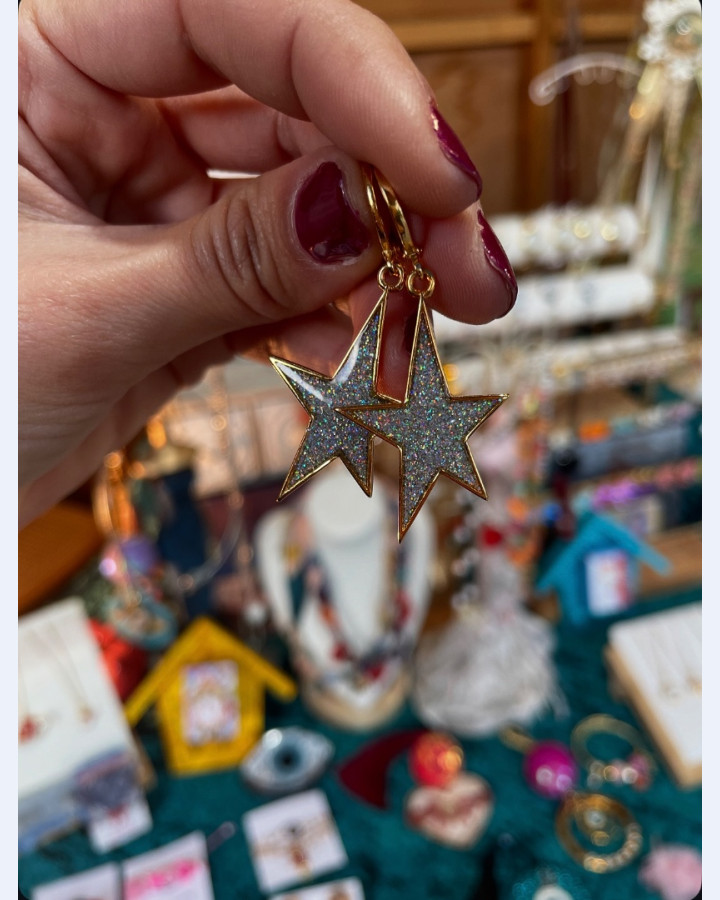 A STAR WAS BORN EARRINGS 